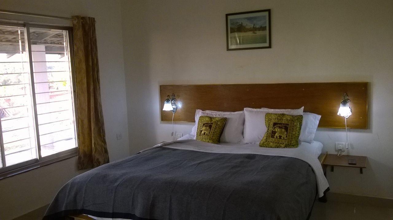 Palm Springs Lake Resort Jaitāpur エクステリア 写真